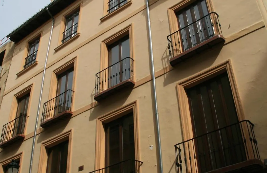 Apartamentos Casa De La Lonja-1