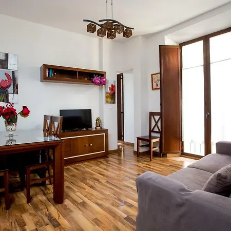 Apartamentos Casa De La Lonja-3